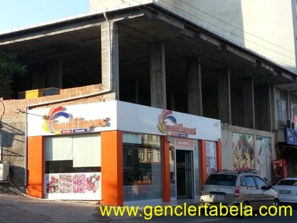 Pleksi Tabela 52