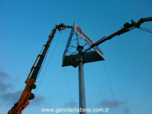 Totem Tabela 26