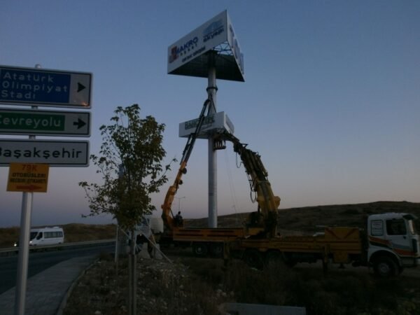 Totem Tabela 53